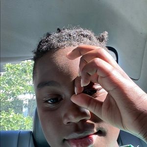 Meet your Posher, Comari